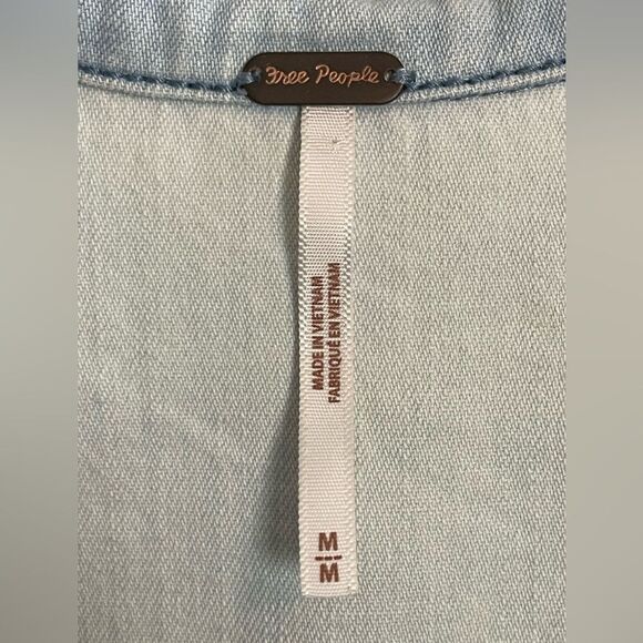 Free People Blue Daisy Baby Patchwork blouse medium - Picture 8 of 11